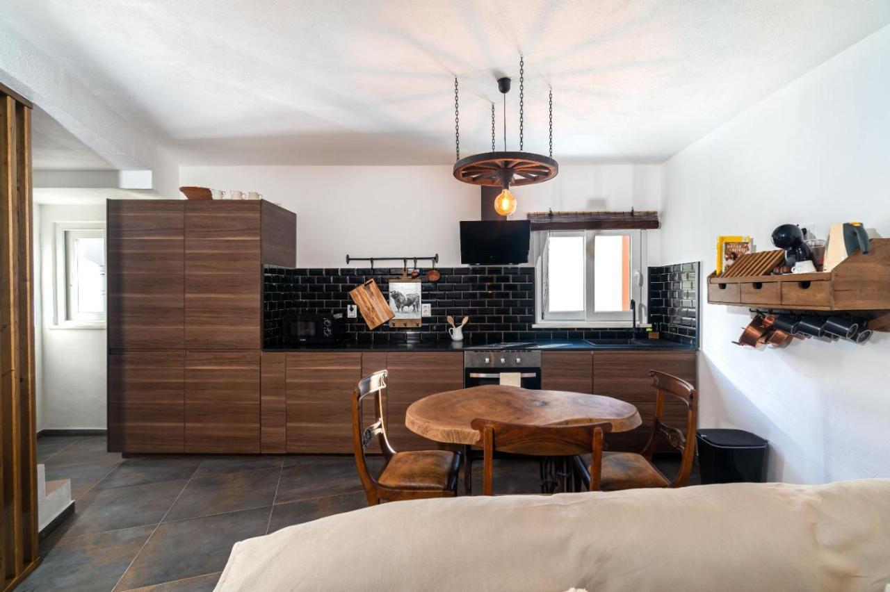Casa Estabulo- Cozy Rustic Farmhouse Loft Touro Estombar Bagian luar foto